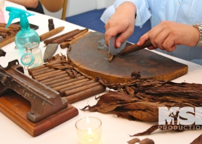 Cigar Roller